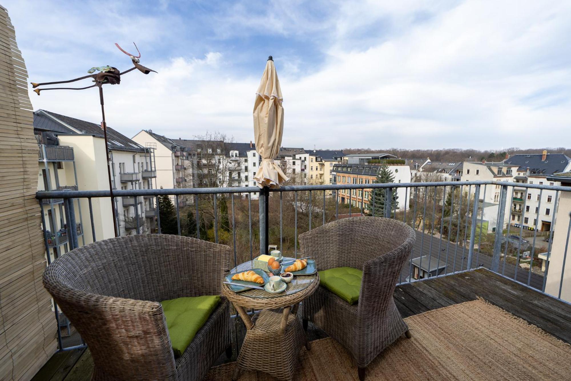 Schlossberg-Domizil Mit Weitblick - Arbeitsplatz, Balkon, Netflix, Badewanne & Yogamatte Хемніц Екстер'єр фото